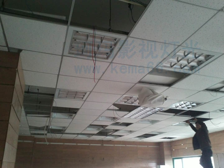 武汉大学会议室灯光工程