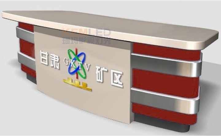 KM-BYZ22.jpg KM-BYZ22.jpg