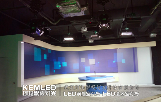 天津机电职业技术学院多功能演播室灯光案例图