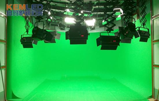 海口广播电视台虚拟演播室灯光实景图