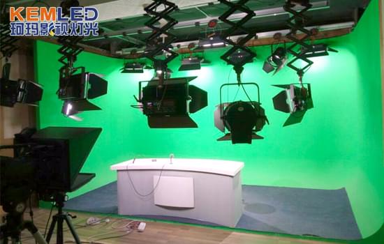 内蒙古神华准能集团虚拟演播室灯光实景图2 内蒙古神华准能集团虚拟演播室灯光实景图2