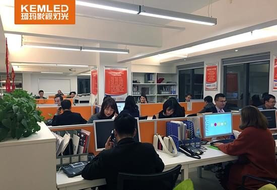 2015年,400平方米办公室 2015年,400平方米办公室