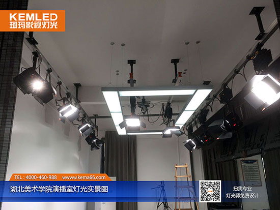 28㎡校园演播室灯光平面设计图 28㎡校园演播室灯光平面设计图