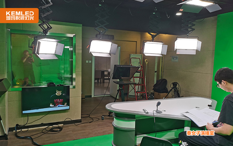 陕西女友传媒集团演播室