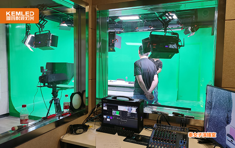 陕西女友传媒集团演播室