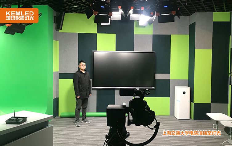 演播室灯光 演播室灯光