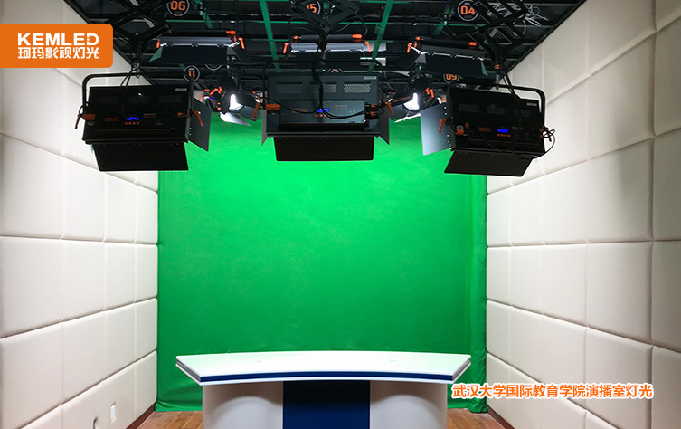 武汉大学国际教育学院演播室3.jpg 武汉大学国际教育学院演播室3.jpg