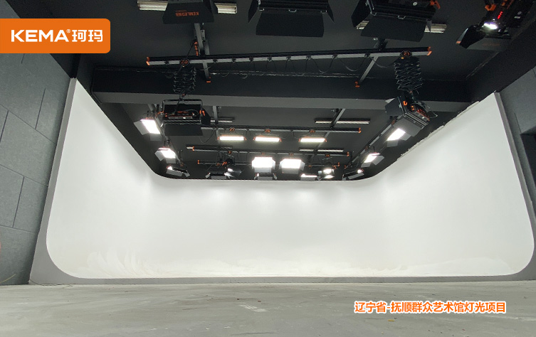 抚顺市群众艺术馆虚拟演播厅 (1).jpg