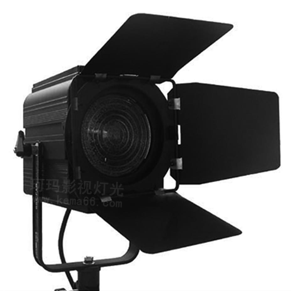 透射式聚光灯500W实物图