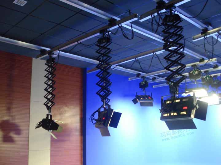 福建光泽LED演播室灯光工程和声学装修