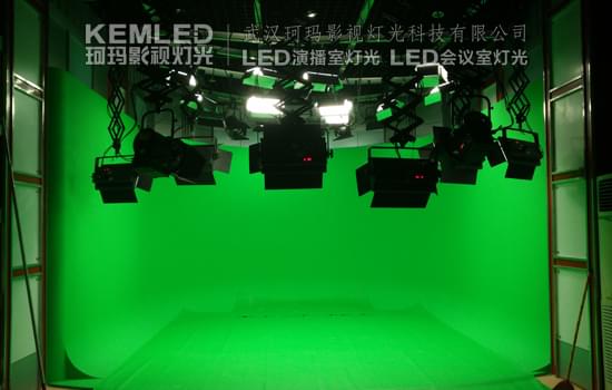 【KEMLED】海口广播电视台虚拟演播室灯光案例图