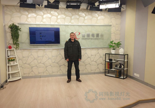 武汉珂玛首席设计师王工在黄陂电视台