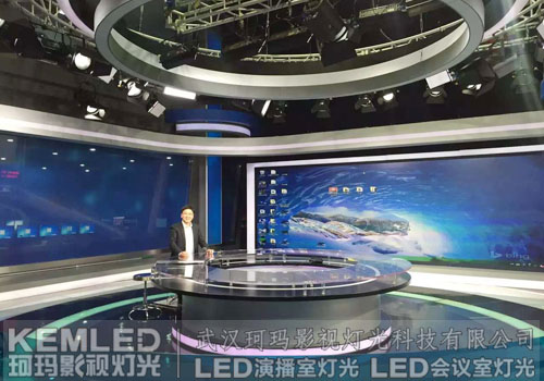湖南长沙电视台开放式演播室灯光效果图二